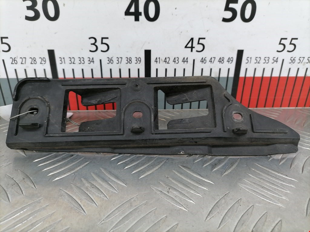 Кронштейн переднего бампера левый VOLKSWAGEN Jetta V 2005-2011