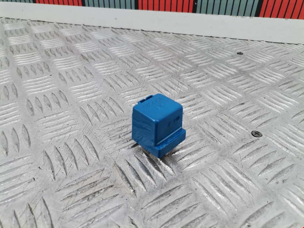 Реле стеклоочистителей PEUGEOT 106 1991-2003