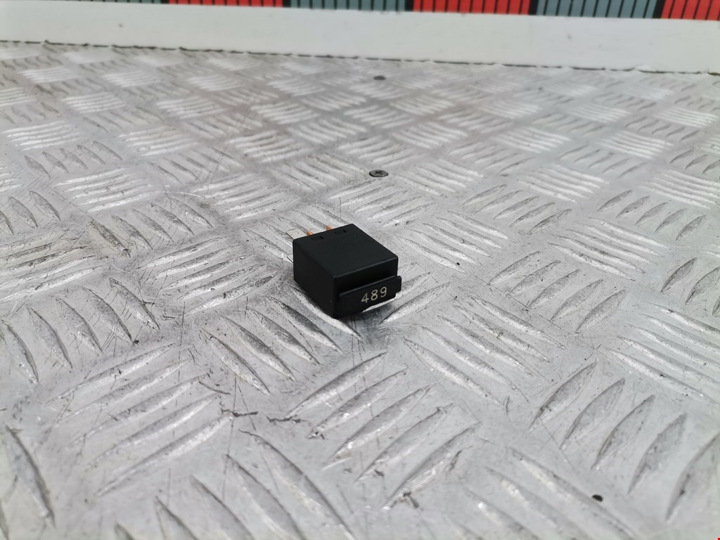 Реле VOLKSWAGEN Passat B7 2011-2015