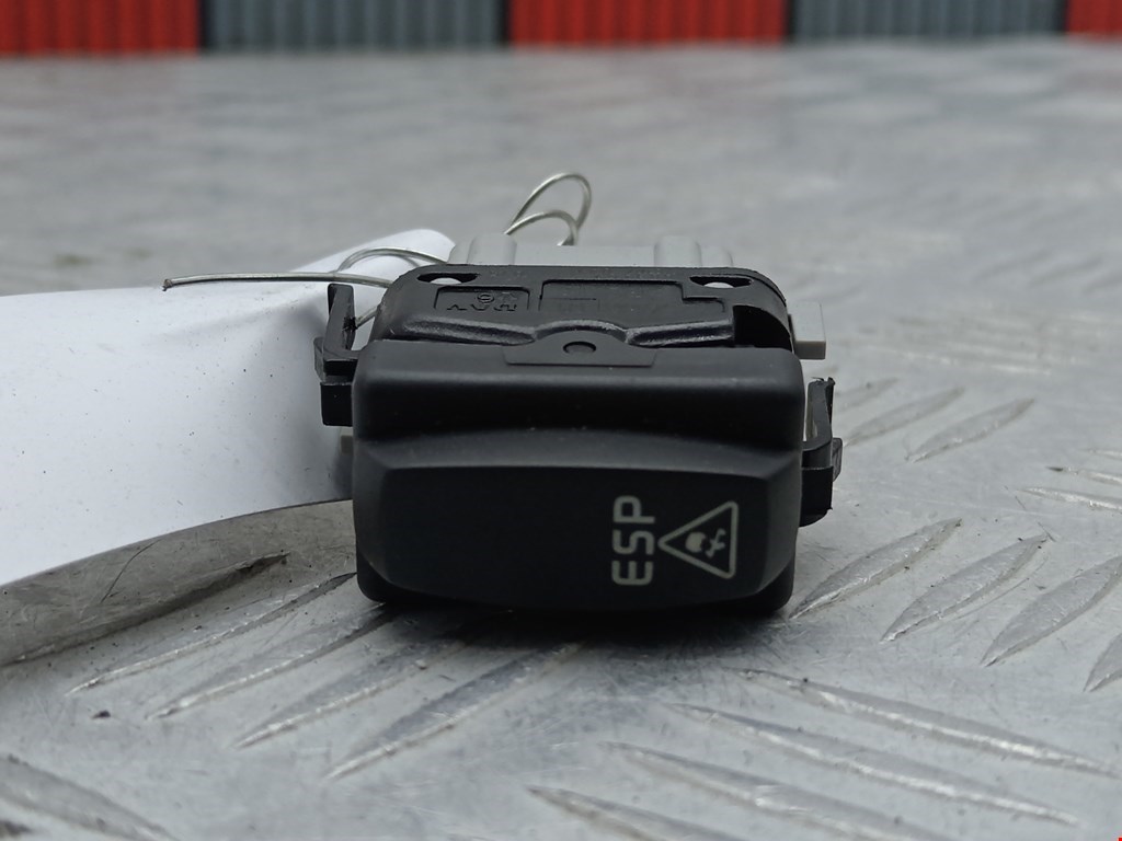 Кнопка антипробуксовочной системы RENAULT Laguna 2001-2007