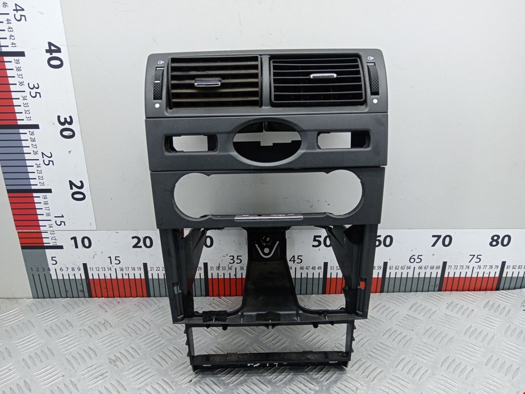Рамка магнитолы FORD Mondeo III 2000-2007
