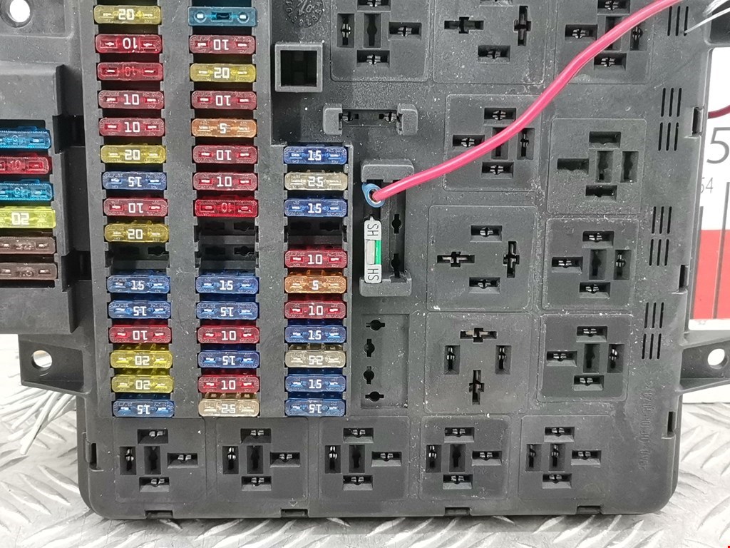 Датчик уровня в бачок омывателя RENAULT Midlum 1999-2013