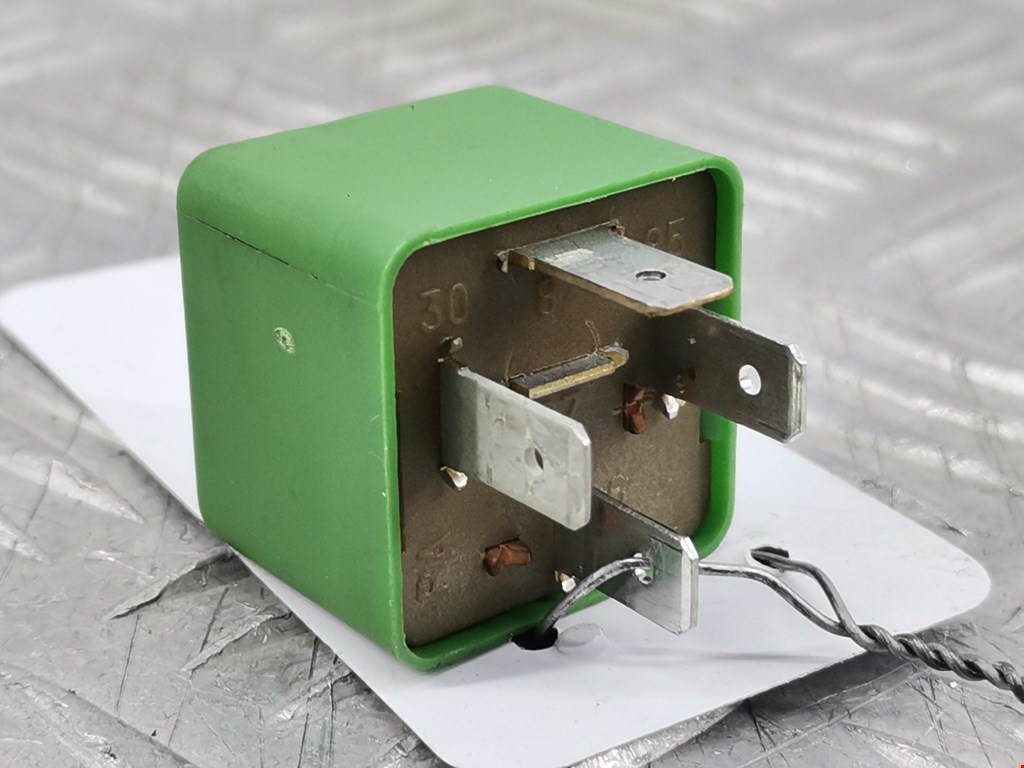 Реле OPEL Corsa B 1993-2000