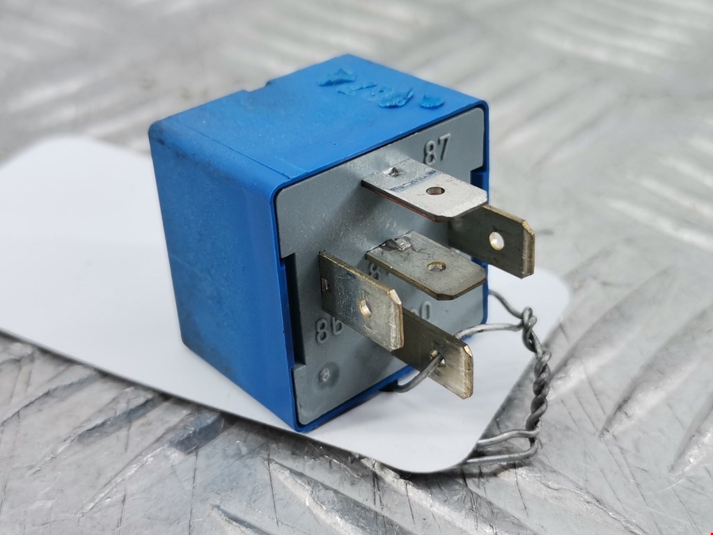 Реле RENAULT Midlum 1999-2013