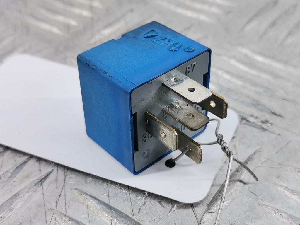 Реле RENAULT Midlum 1999-2013