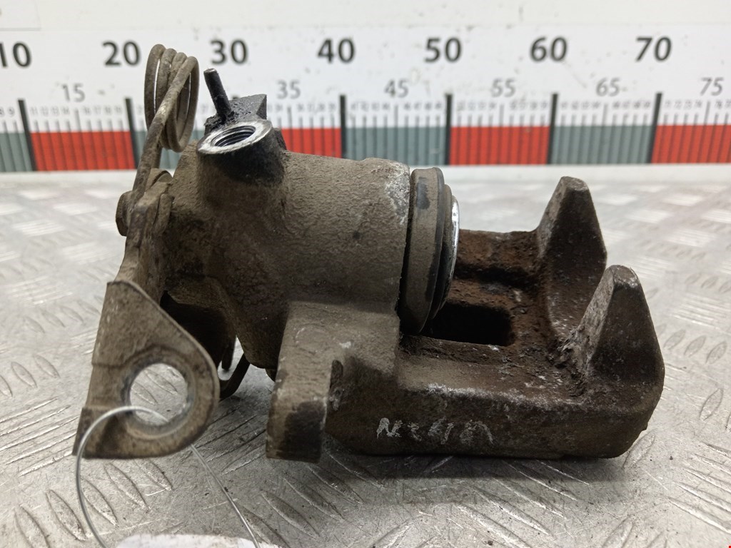 Суппорт задний правый AUDI A4 B5 1995-2001