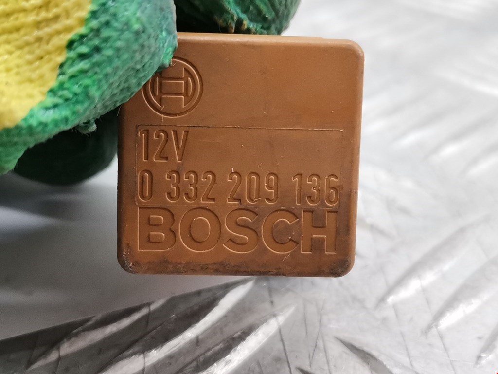 Реле OPEL Zafira B 2005-2012