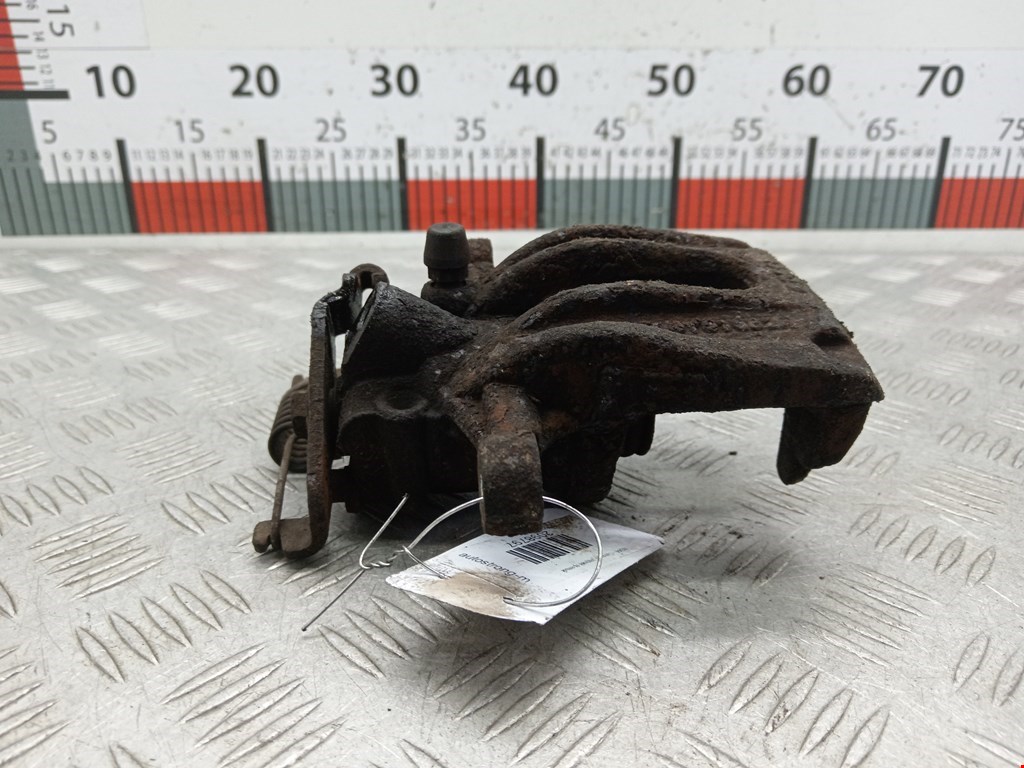 Суппорт задний правый Ford Mondeo 3 (2000-2007)