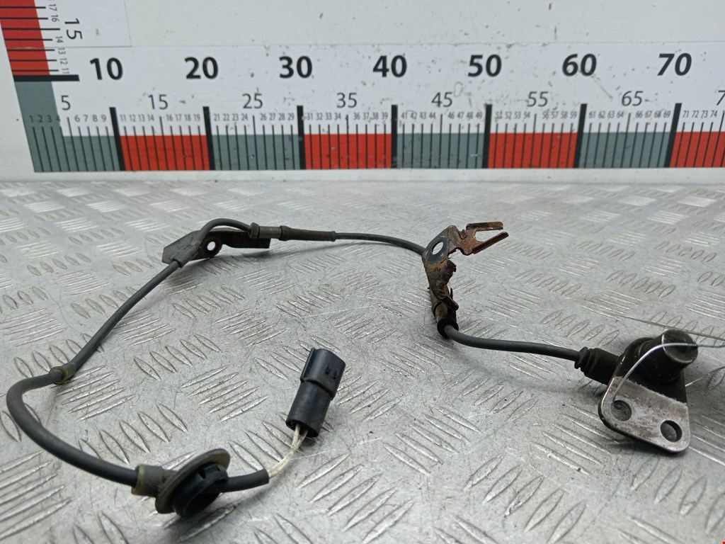 Датчик ABS передний левый MAZDA 626 GE 1992-1997