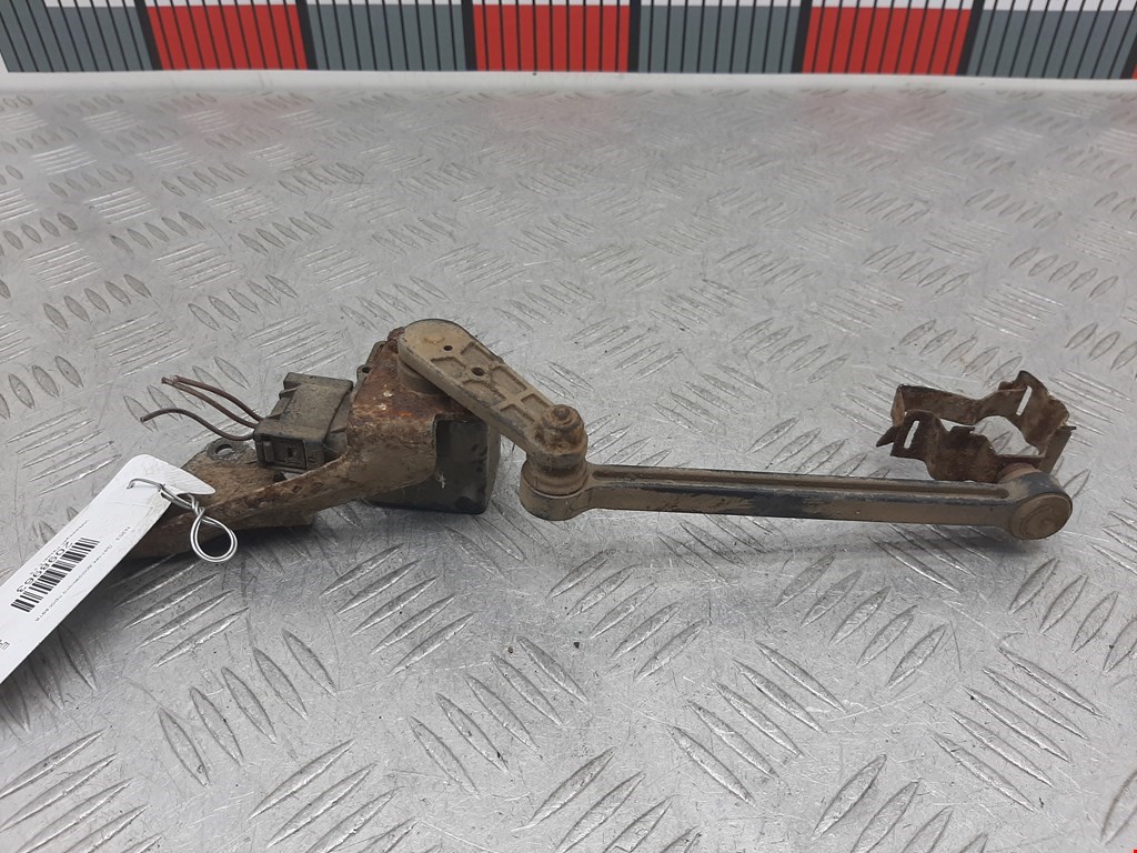 Датчик регулировки дорожного просвета VOLKSWAGEN Passat B5 1997-2005