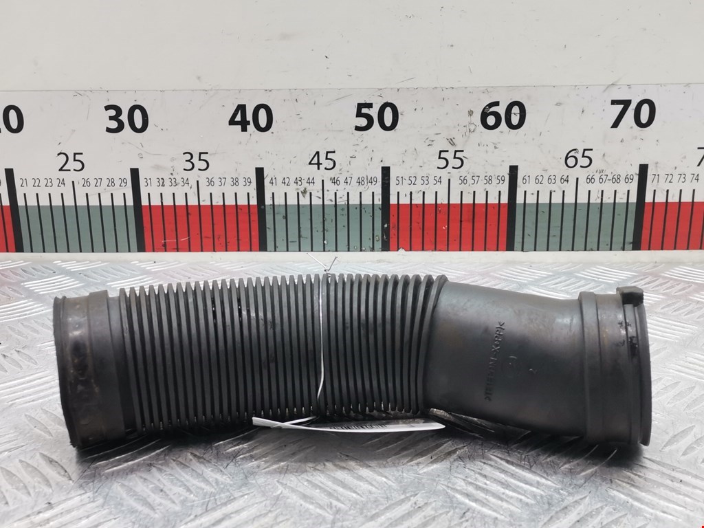 Патрубок воздушного фильтра OPEL Corsa C 2000-2006