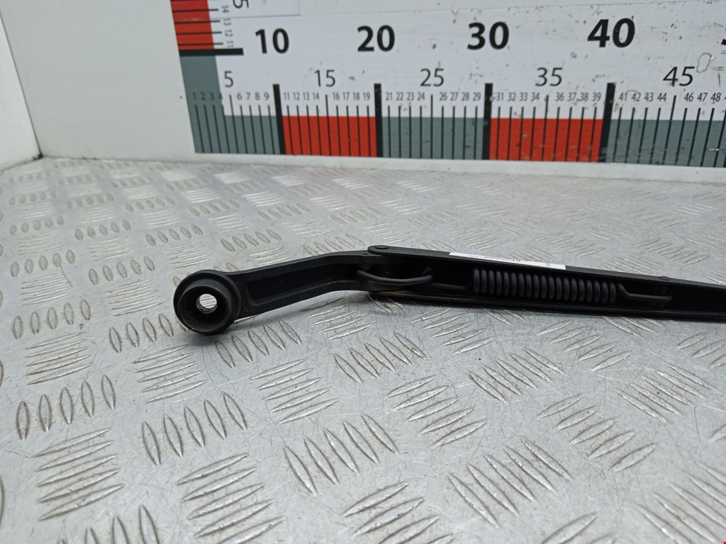 Поводок дворников передний левый/ правый MAZDA 626 GE 1992-1997