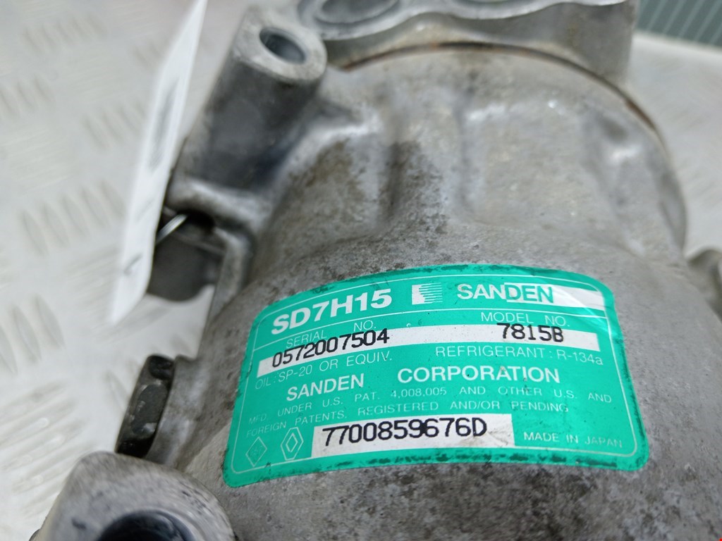 Компрессор кондиционера (системы кондиционирования) RENAULT Laguna 1993-2000