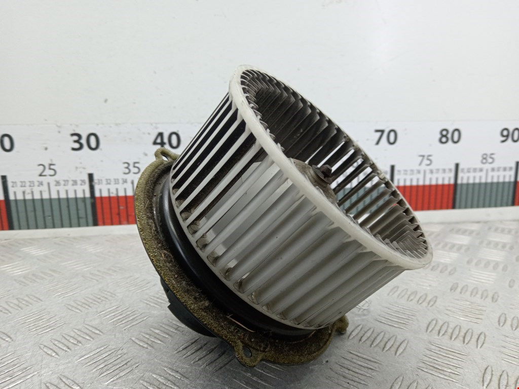 Моторчик (мотор) отопителя салона MAZDA 626 GE 1992-1997