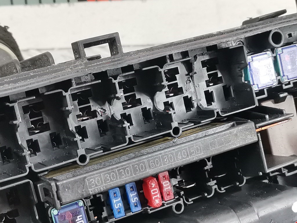 Датчик уровня в бачок омывателя ACURA TSX 2008-2014