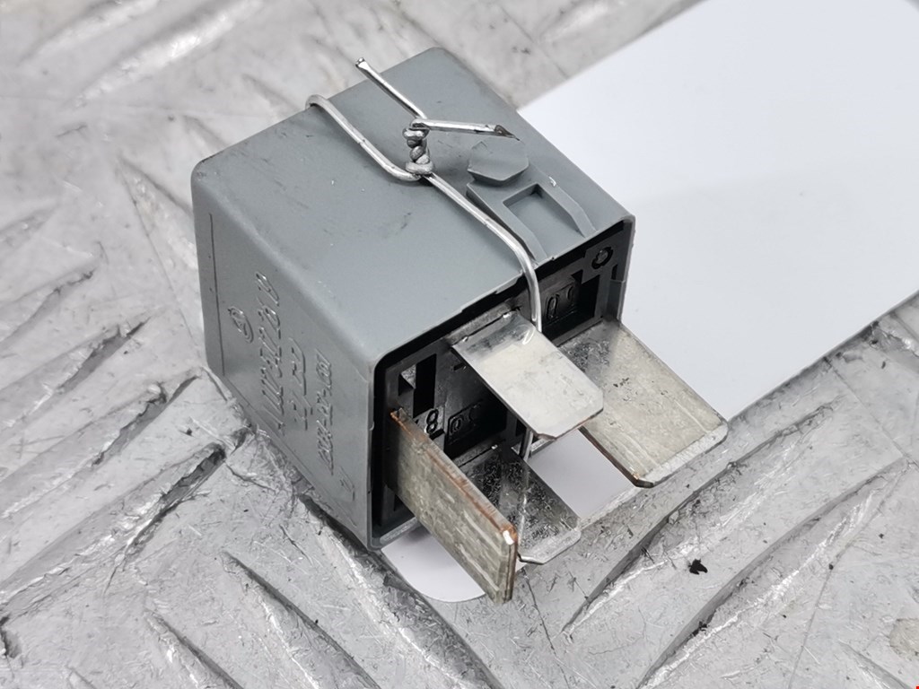 Реле MERCEDES-BENZ R-Class W251 2005-2017