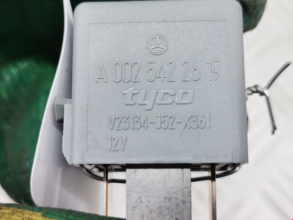 Реле MERCEDES-BENZ R-Class W251 2005-2017