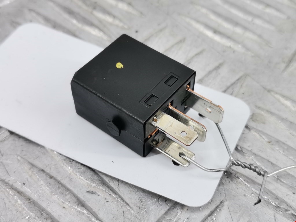 Реле MERCEDES-BENZ R-Class W251 2005-2017