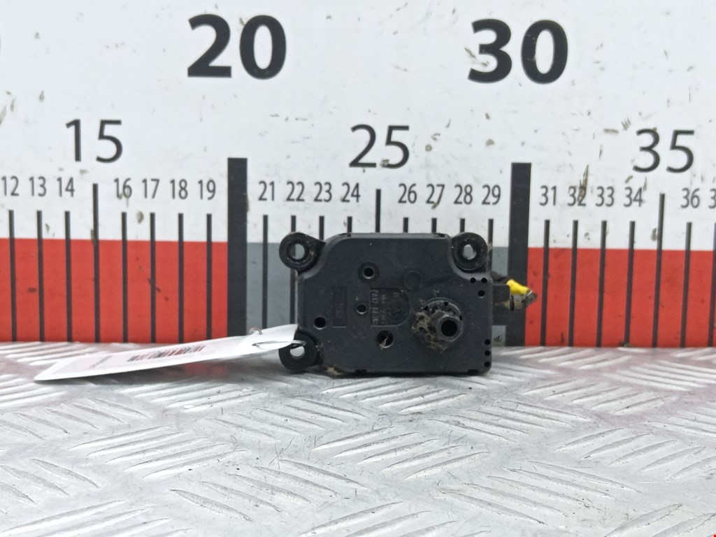 Моторчик заслонки печки FORD Mondeo III 2000-2007