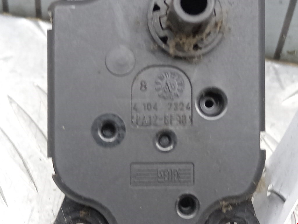 Моторчик заслонки печки FORD Mondeo III 2000-2007