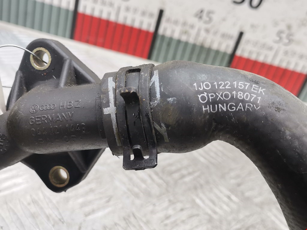 Патрубок VOLKSWAGEN Golf IV 1997-2003