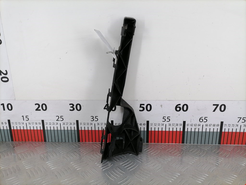 Кронштейн переднего бампера левый FORD Focus II 2005-2011