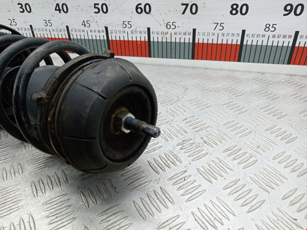 Амортизатор передний правый OPEL Corsa C 2000-2006