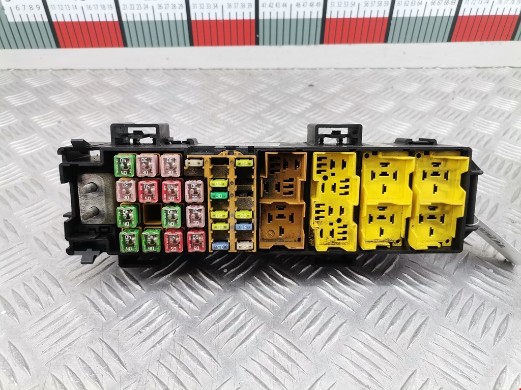 Датчик уровня в бачок омывателя JEEP Grand Cherokee WK 2004-2010