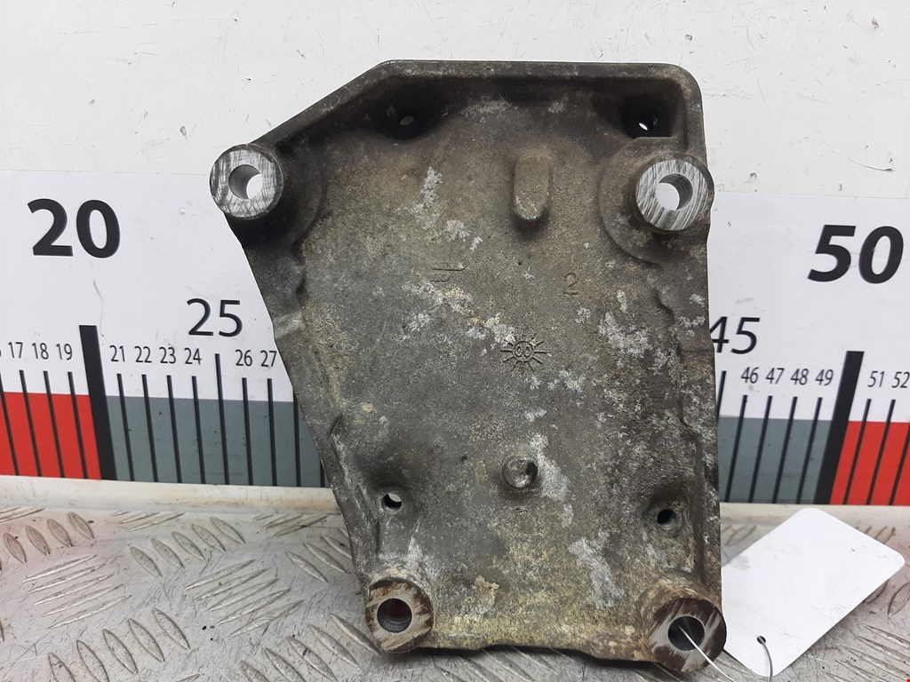 Кронштейн кондиционера FORD Focus I 1998-2005