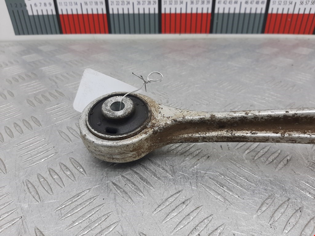 Рычаг передний правый VOLKSWAGEN Passat B5 1997-2005