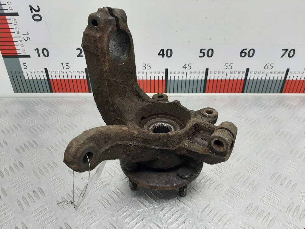 Ступица передняя левая FORD Fiesta 2001-2008