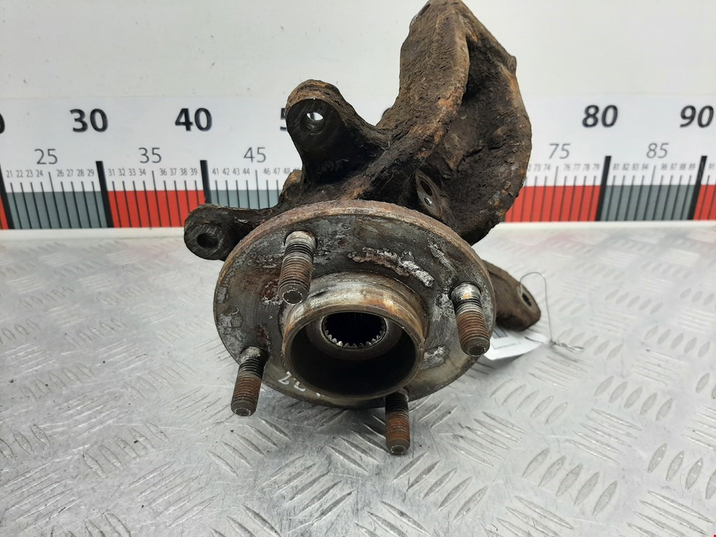 Ступица передняя левая FORD Fiesta 2001-2008