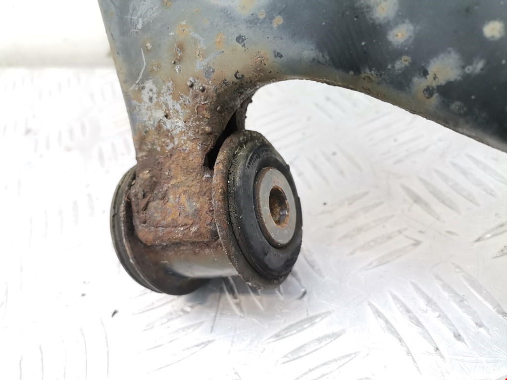 Рычаг передний правый FORD Fiesta 2001-2008