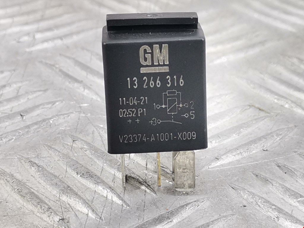 Реле OPEL Meriva B 2010-2018