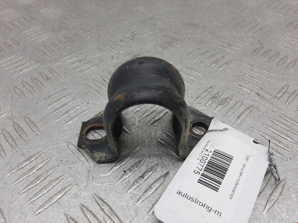 Кронштейн (крепление скоба) стабилизатора переднего Hyundai Accent 3 (2006-2011)