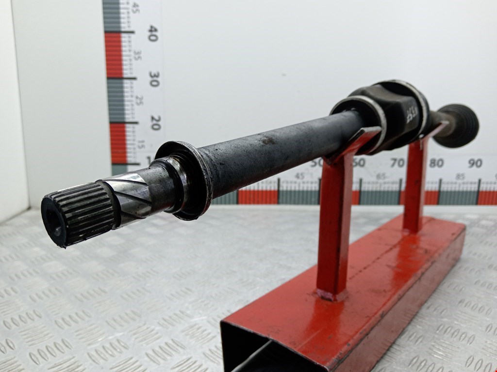 Полуось (привод, приводной вал) передняя правая RENAULT Scenic II 2003-2010