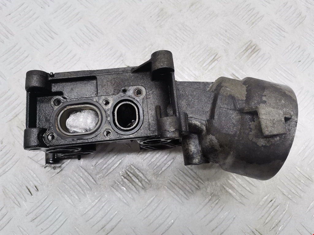 Корпус масляного фильтра FIAT Grande Punto 2005-2009