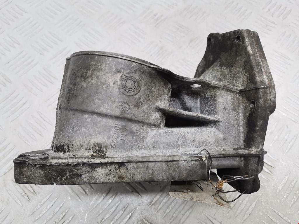 Корпус масляного фильтра PEUGEOT 4007 2007-2012