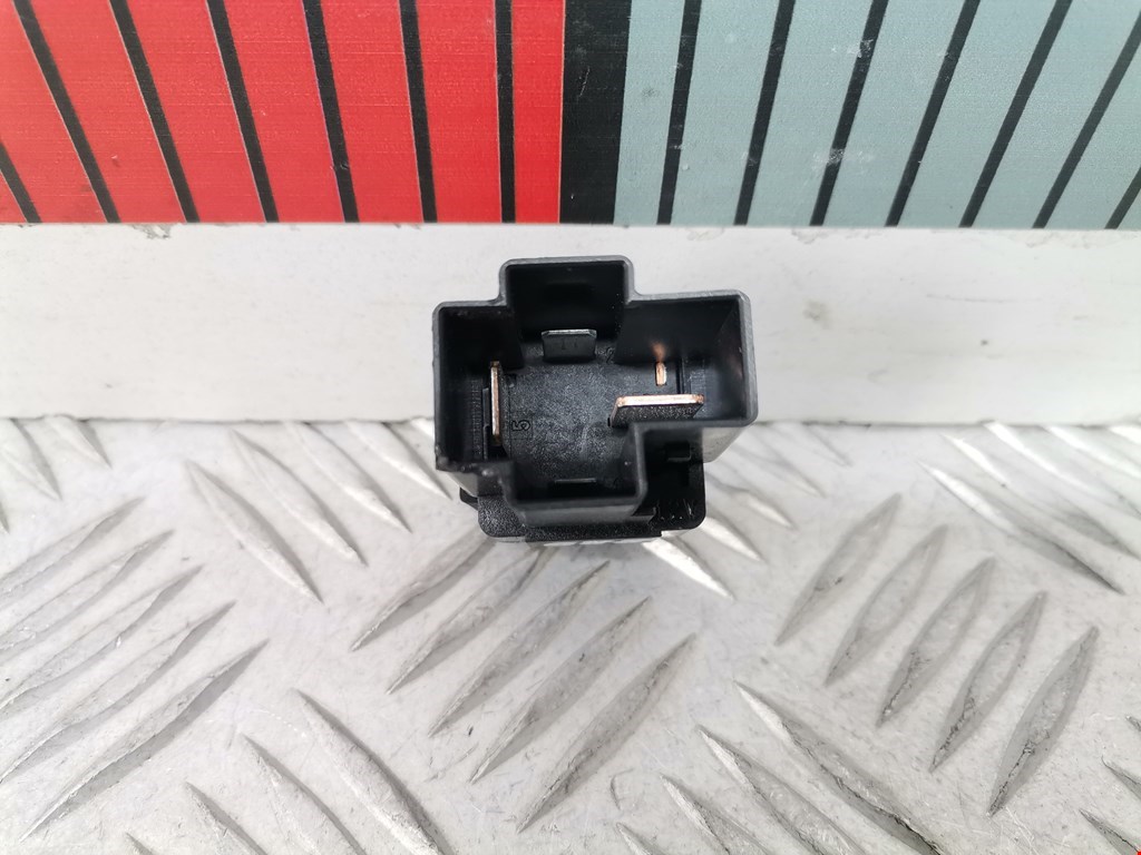 Реле RENAULT Koleos HY 2008-2016