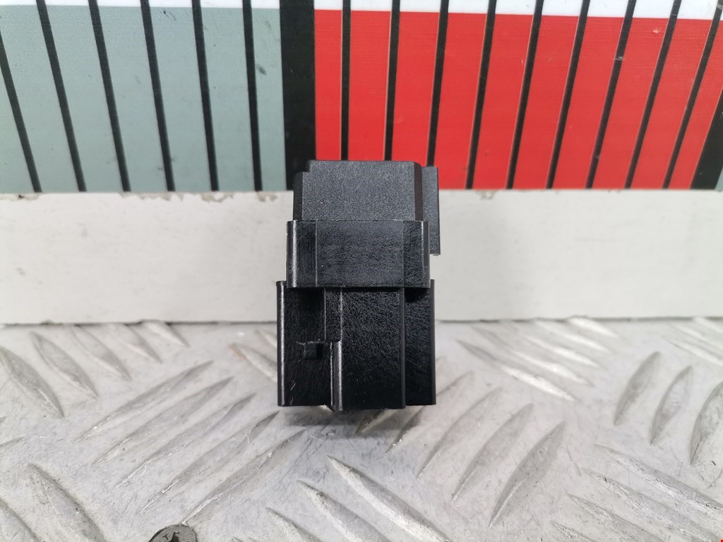 Реле RENAULT Koleos HY 2008-2016