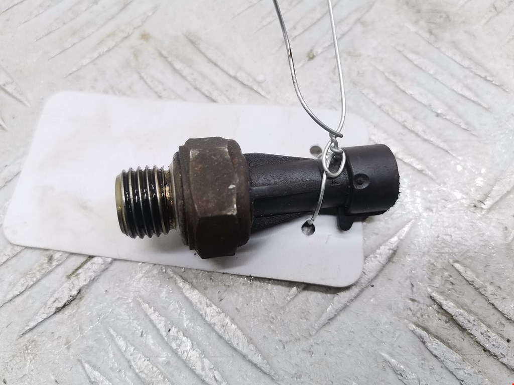 Датчик давления масла OPEL Signum 2003-2008