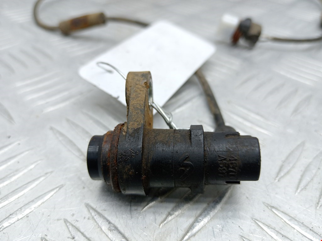 Датчик ABS задний левый MITSUBISHI L200 KB 2006-2015