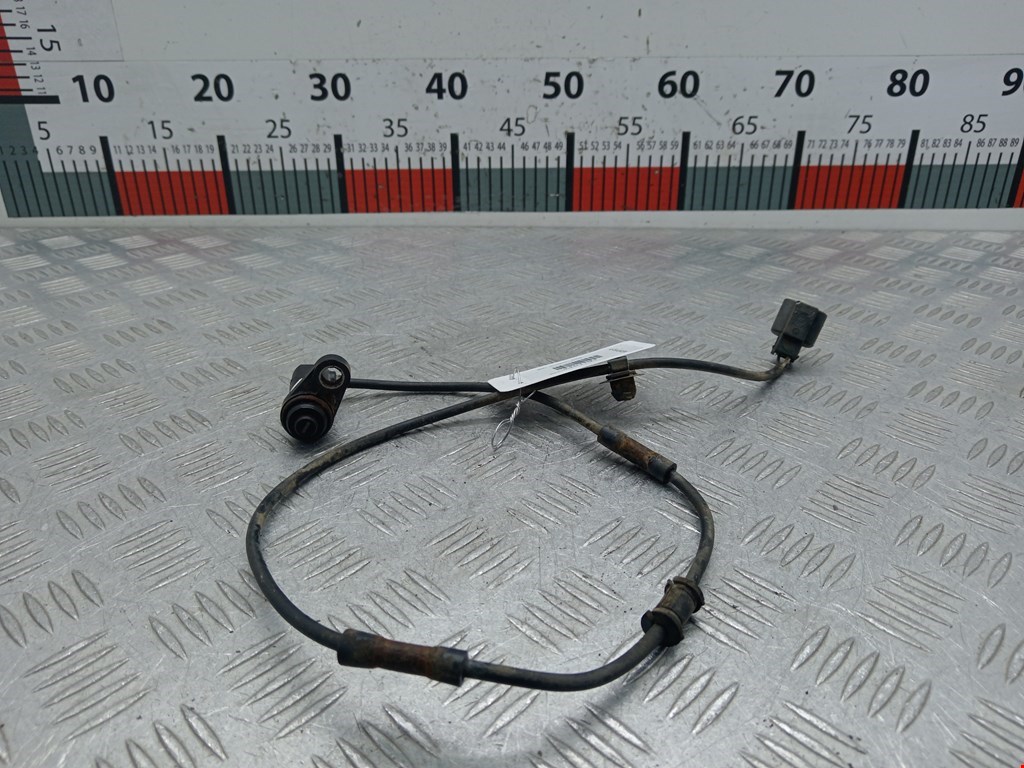 Датчик ABS задний левый MITSUBISHI L200 KB 2006-2015