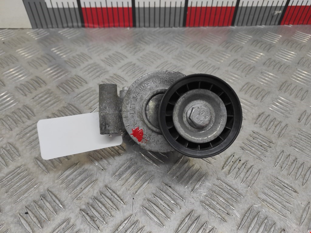Натяжитель ремня генератора (приводного поликлинового ремня Volvo V50 1 (2004-2010)