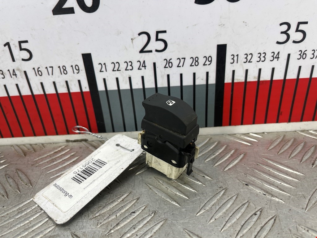 Кнопка стеклоподъемника RENAULT Laguna 2001-2007