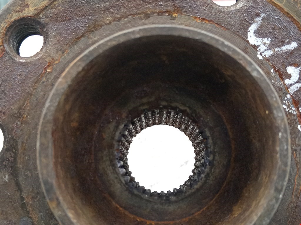 Ступица передняя правая OPEL Astra H/Family 2004-2015