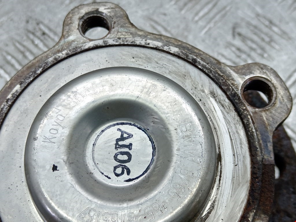 Ступица передняя левая/правая BMW 3er E90/E91 2005-2012