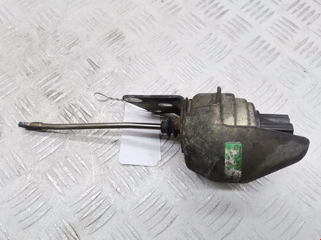 Моторчик привода (положения воздушных) заслонок (актуатор сервопривода турбины) OPEL Insignia 2008-2017