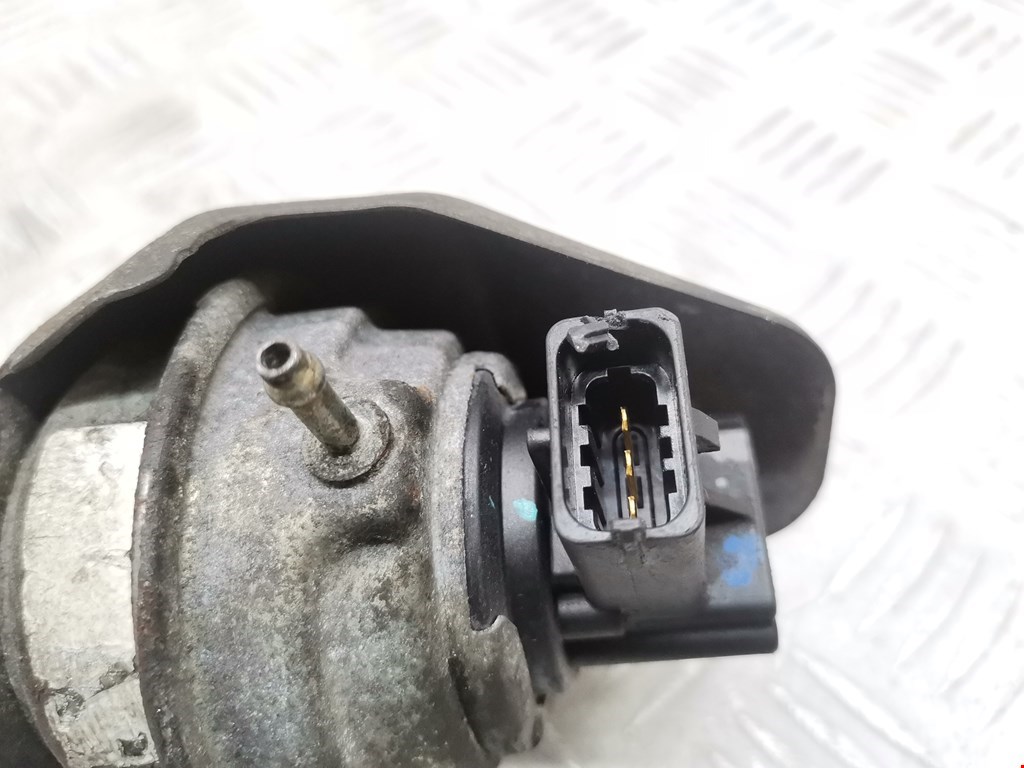 Моторчик привода (положения воздушных) заслонок (актуатор сервопривода турбины) OPEL Insignia 2008-2017