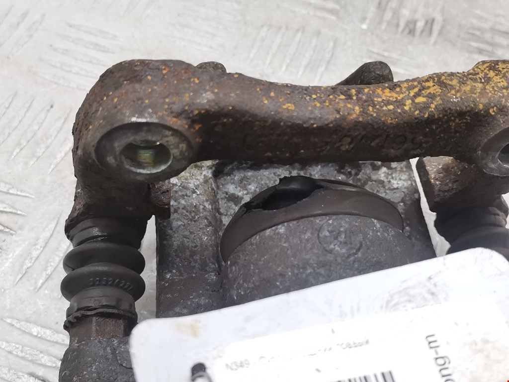 Суппорт задний правый VOLKSWAGEN Golf IV 1997-2003